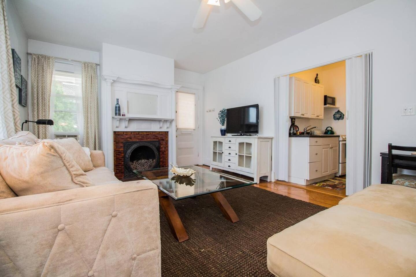 Boston Condominium, First Floor Easy Access To Mb ภายนอก รูปภาพ